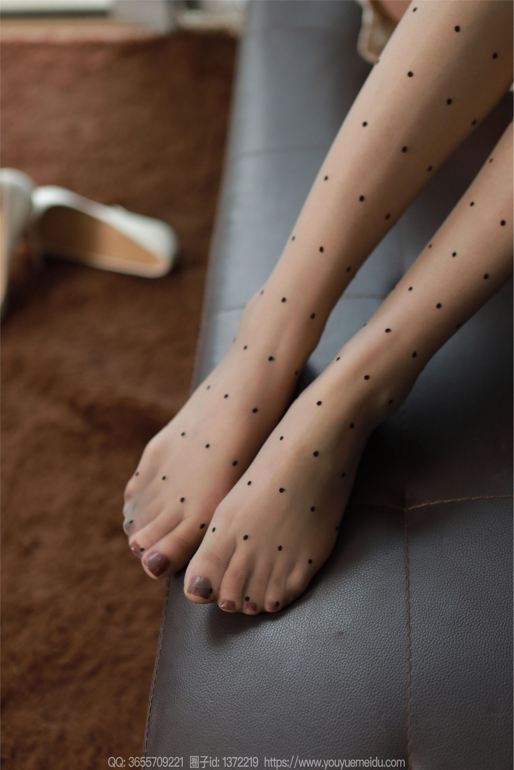 IESS异思趣向  2025.02.28 丝享家 1989 团团《灰色波点（上）》